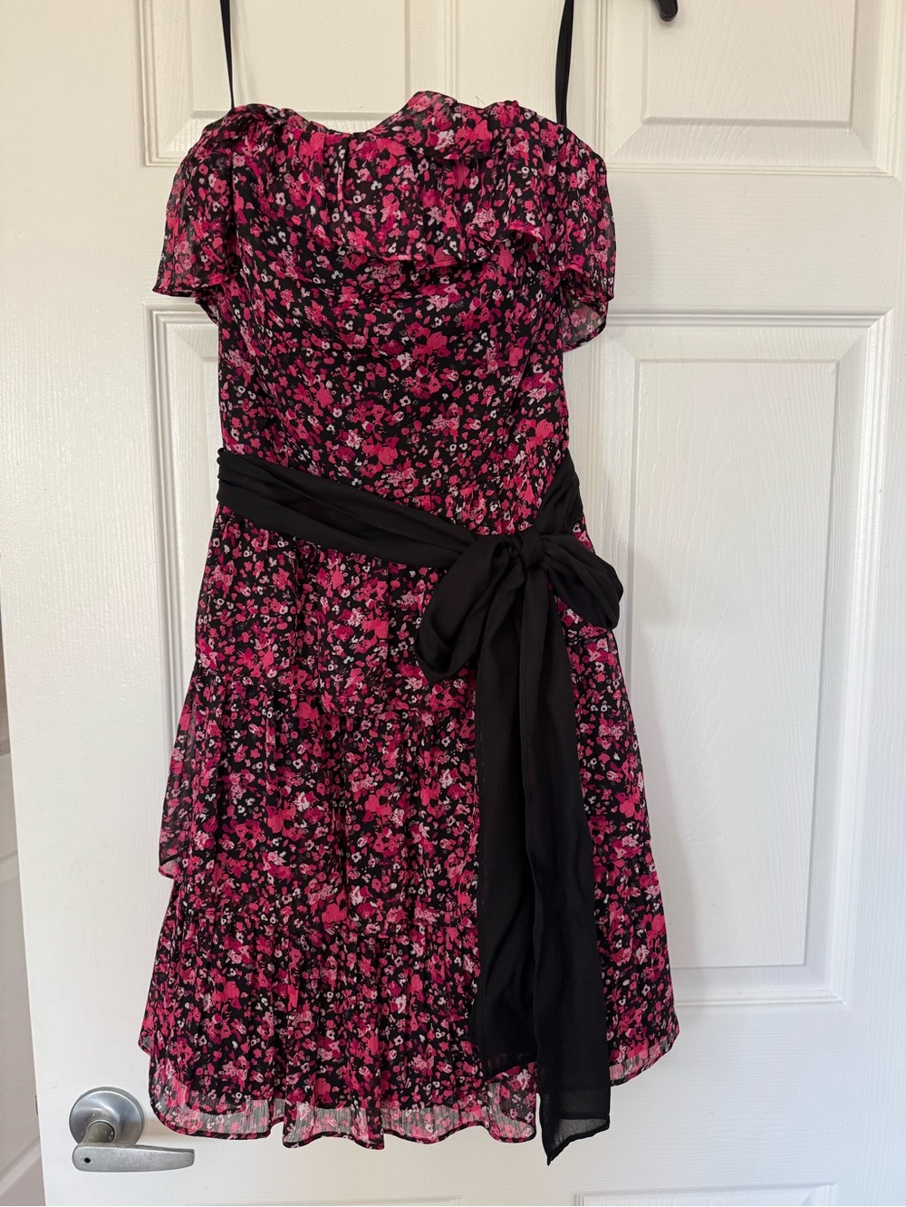 White House Black Market Black & Hot Pink Floral Tiered Dress with Sash